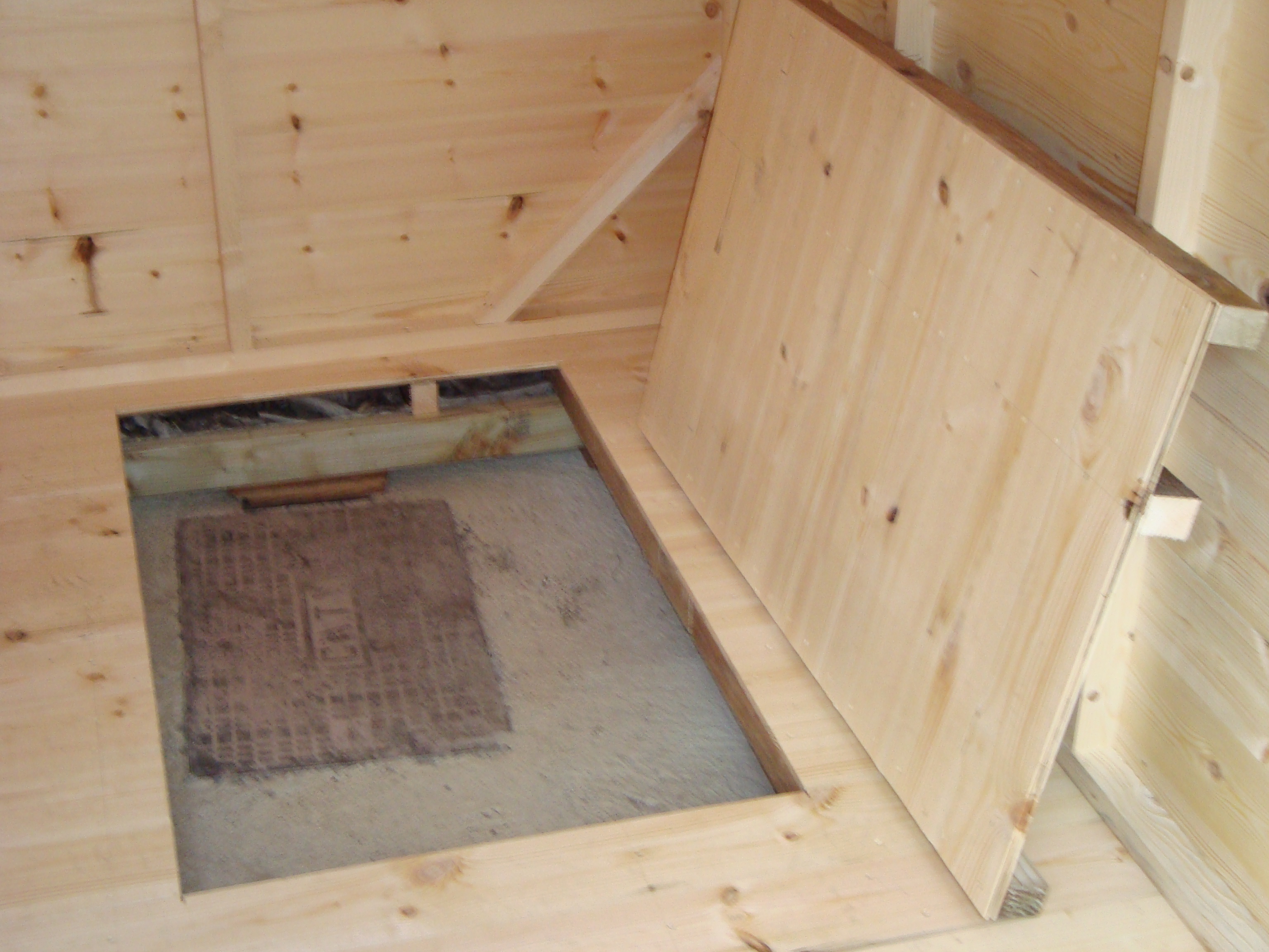 shed trap door