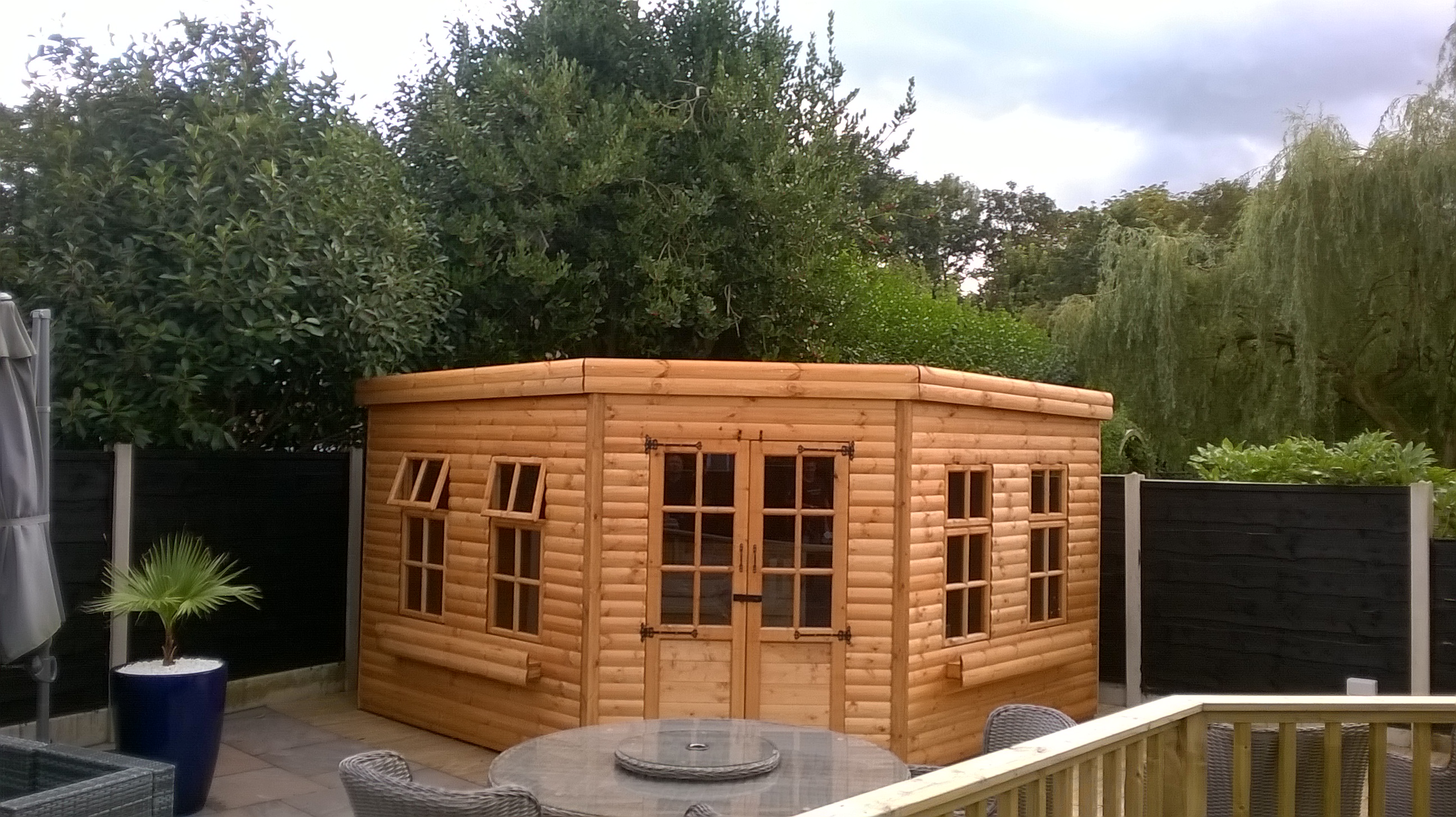 corner-summerhouses-merseyside